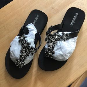 Olivia Miller sandals